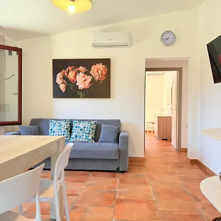 度假居 Il Glicine - A 4 Chilometri Dal Mare Di