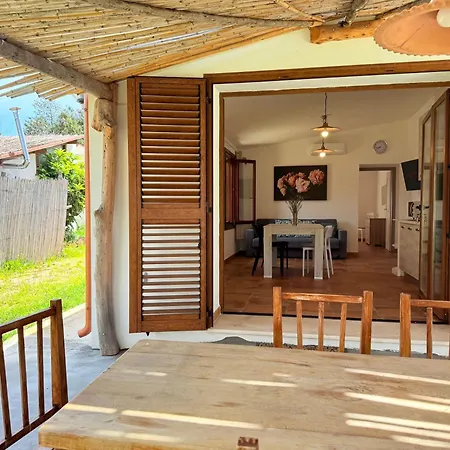 Il Glicine - A 4 Chilometri Dal Mare Di 度假居 *