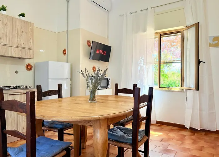 Il Glicine - A 4 Chilometri Dal Mare Di * 奥罗塞伊