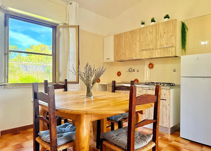 Il Glicine - A 4 Chilometri Dal Mare Di Tatil Evi *